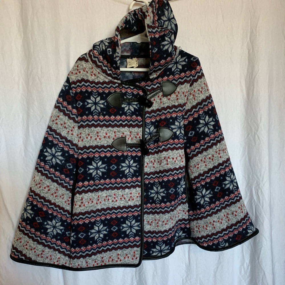 Girls Hooded Cape size 3/4